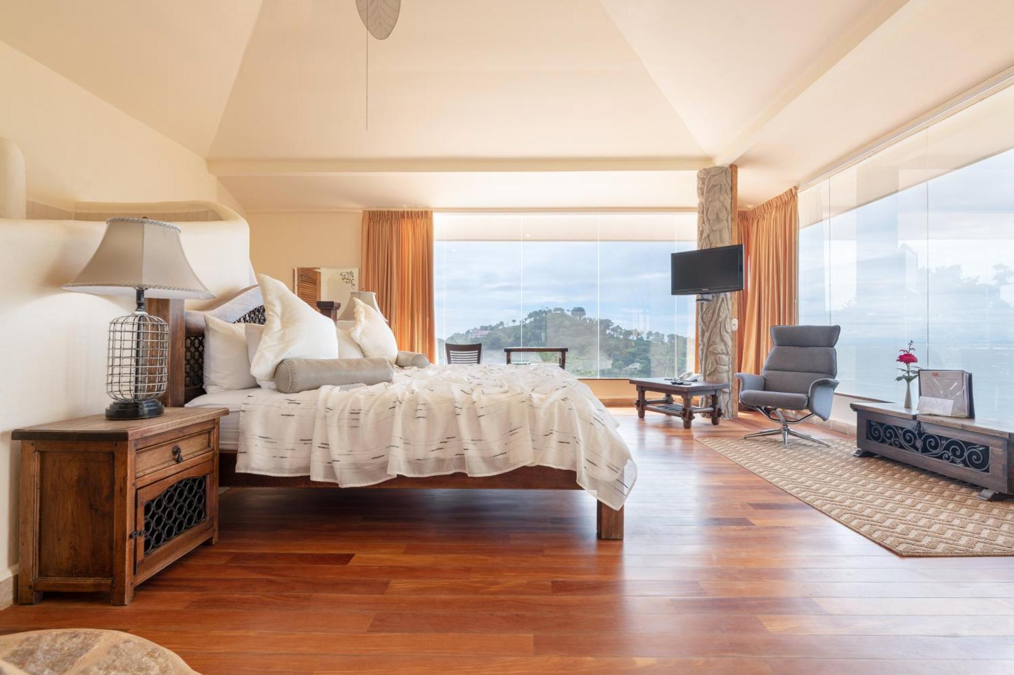Issimo Suites (Adults Only) Manuel Antonio Exterior photo