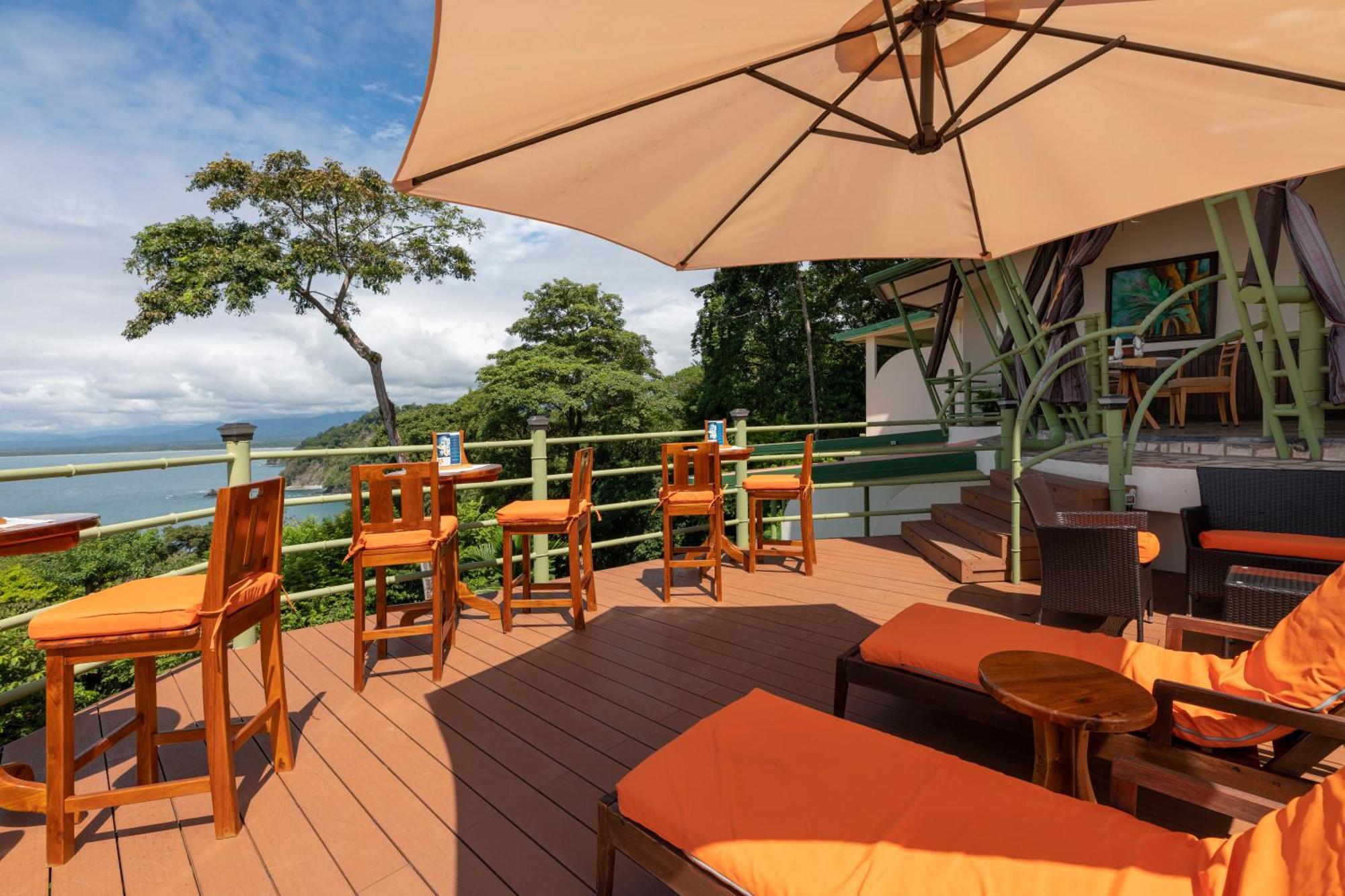 Issimo Suites (Adults Only) Manuel Antonio Exterior photo