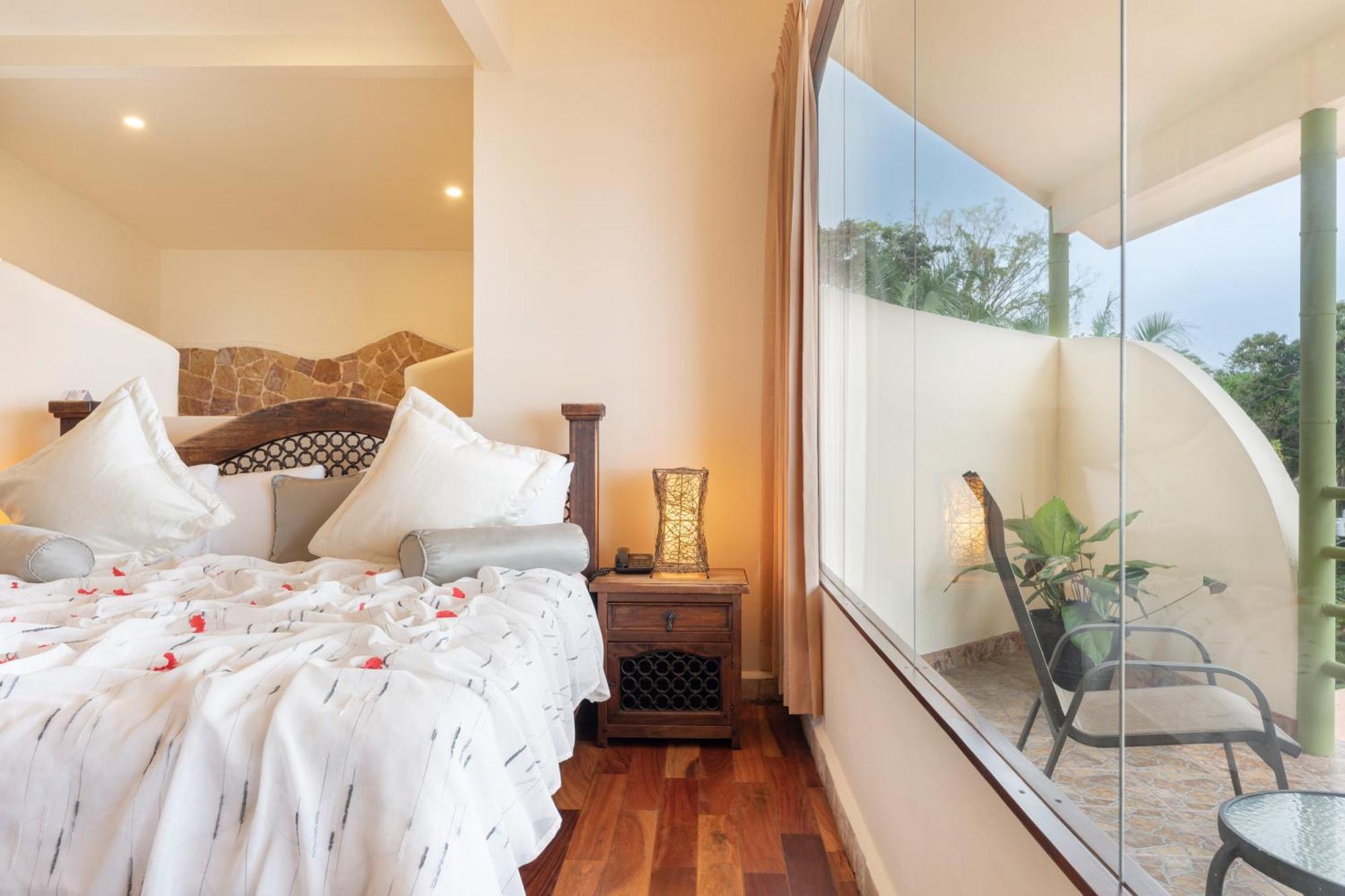 Issimo Suites (Adults Only) Manuel Antonio Exterior photo